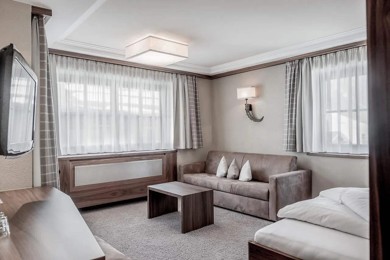 Hotel Garni Caroline Ischgl